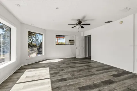 Longwood FL 32750
