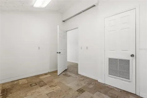 Longwood FL 32750