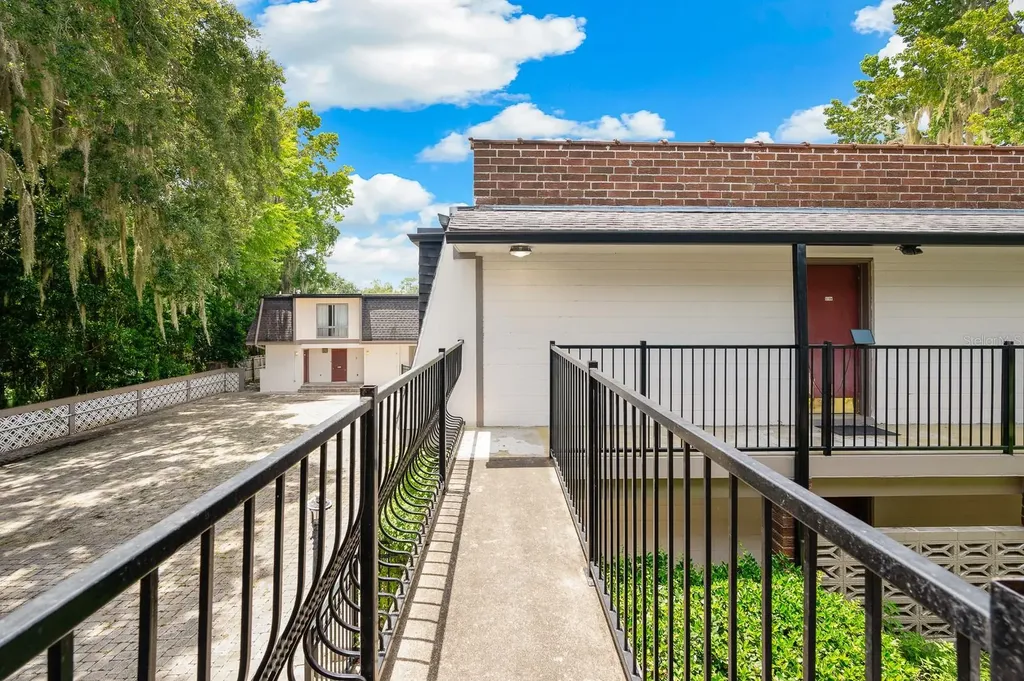 1700 SW 16th Court Gainesville FL 32608