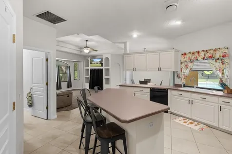 657 W Keller Street Hernando FL 34442