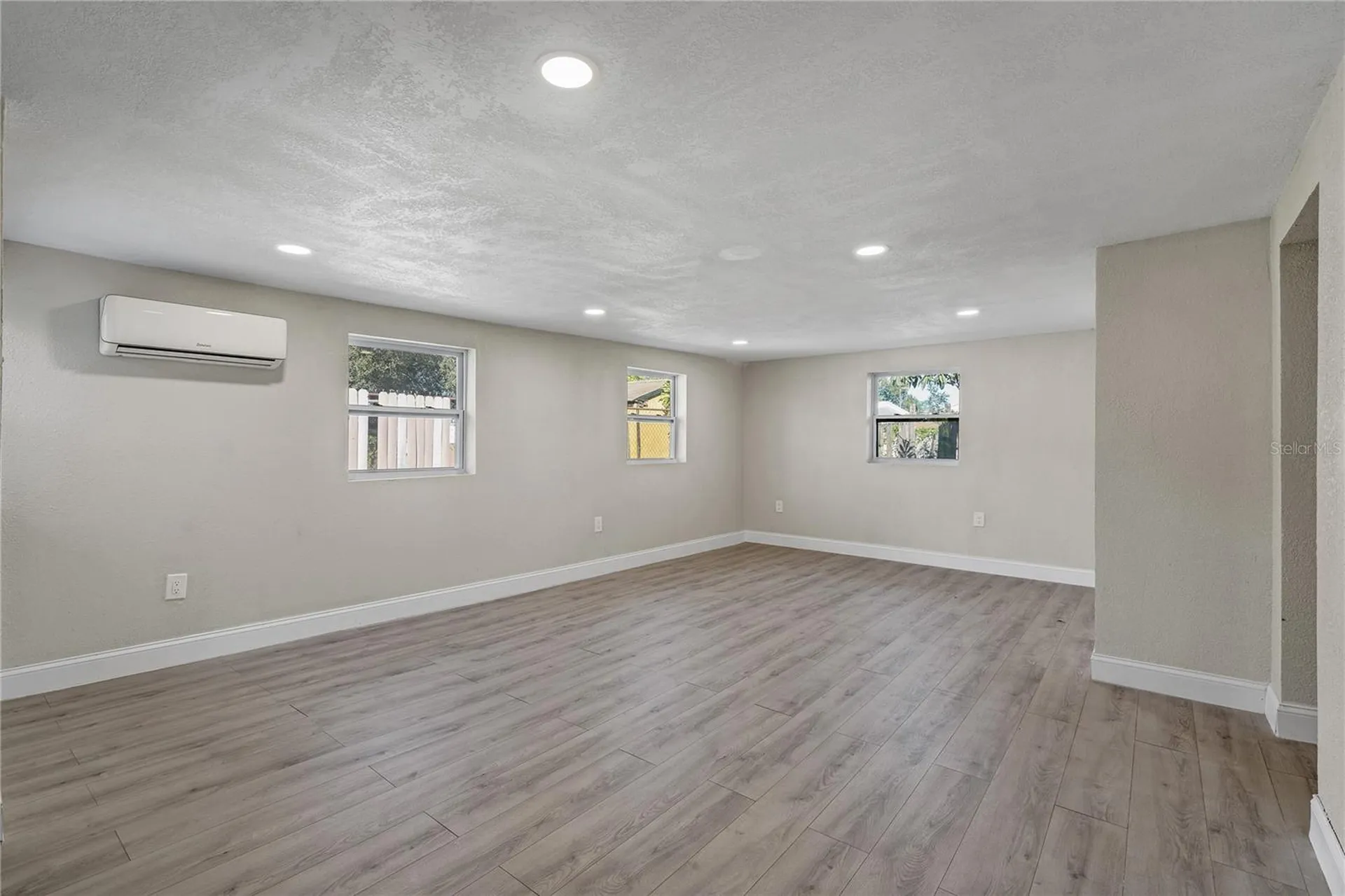 5210 S 84th Street Tampa FL 33619