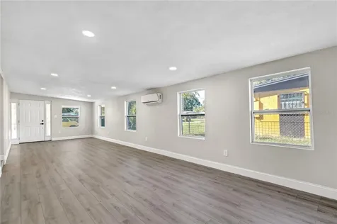 5210 S 84th Street Tampa FL 33619