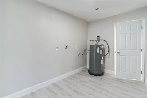 5210 S 84th Street Tampa FL 33619