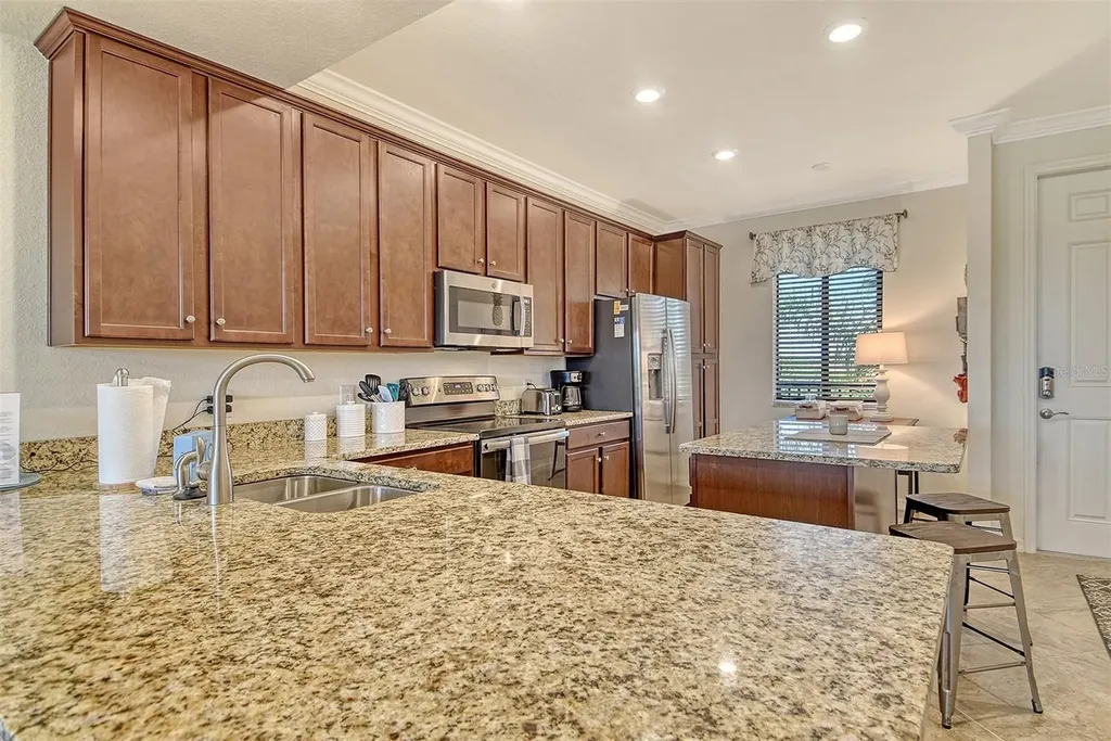 17006 Vardon Terrace Bradenton FL 34211