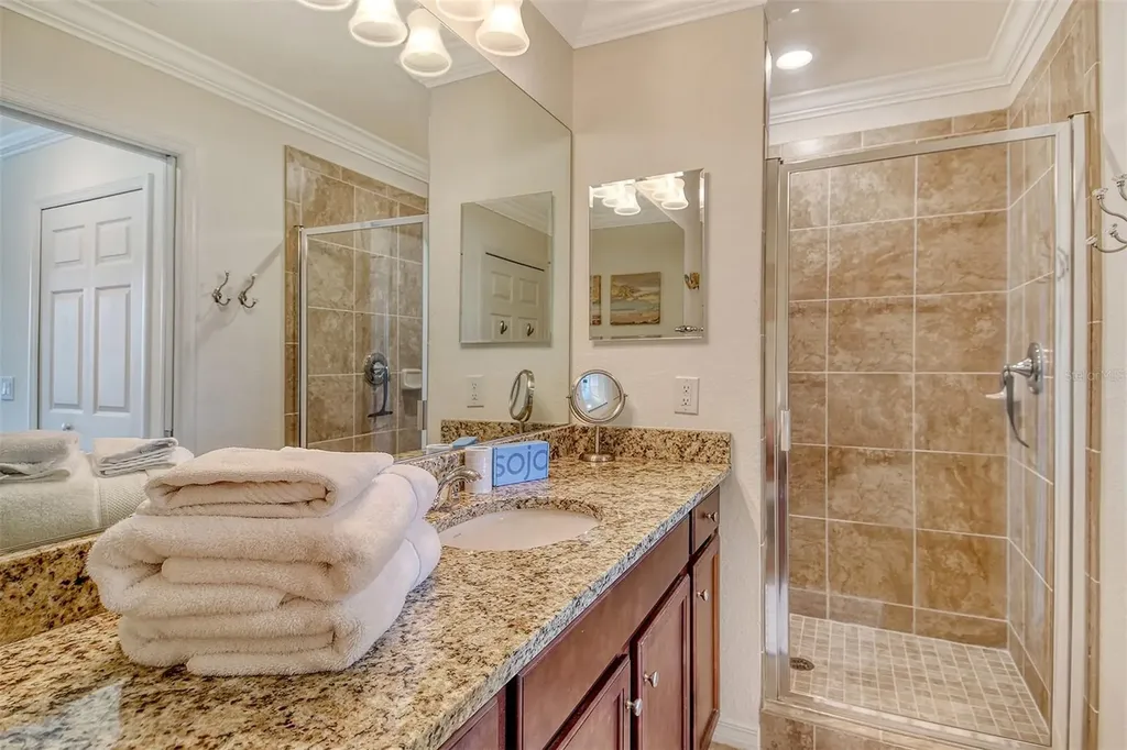 17006 Vardon Terrace Bradenton FL 34211