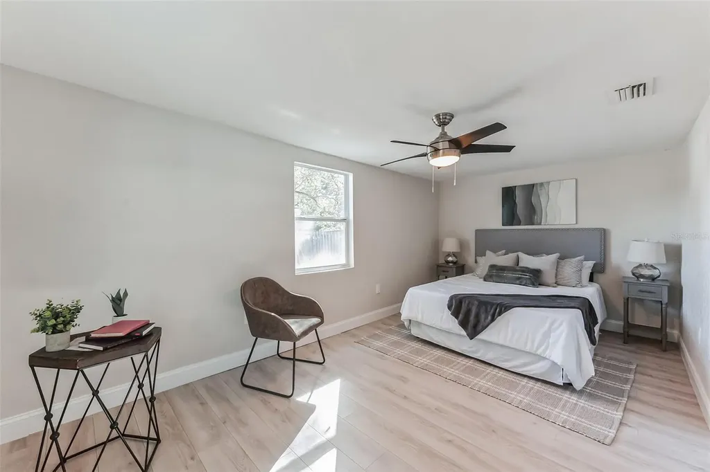 3458 Queensboro Avenue S St Petersburg FL 33711