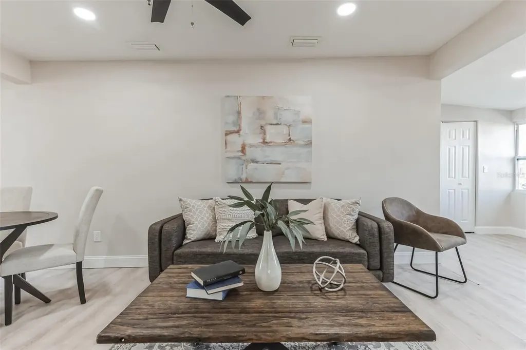 3458 Queensboro Avenue S St Petersburg FL 33711