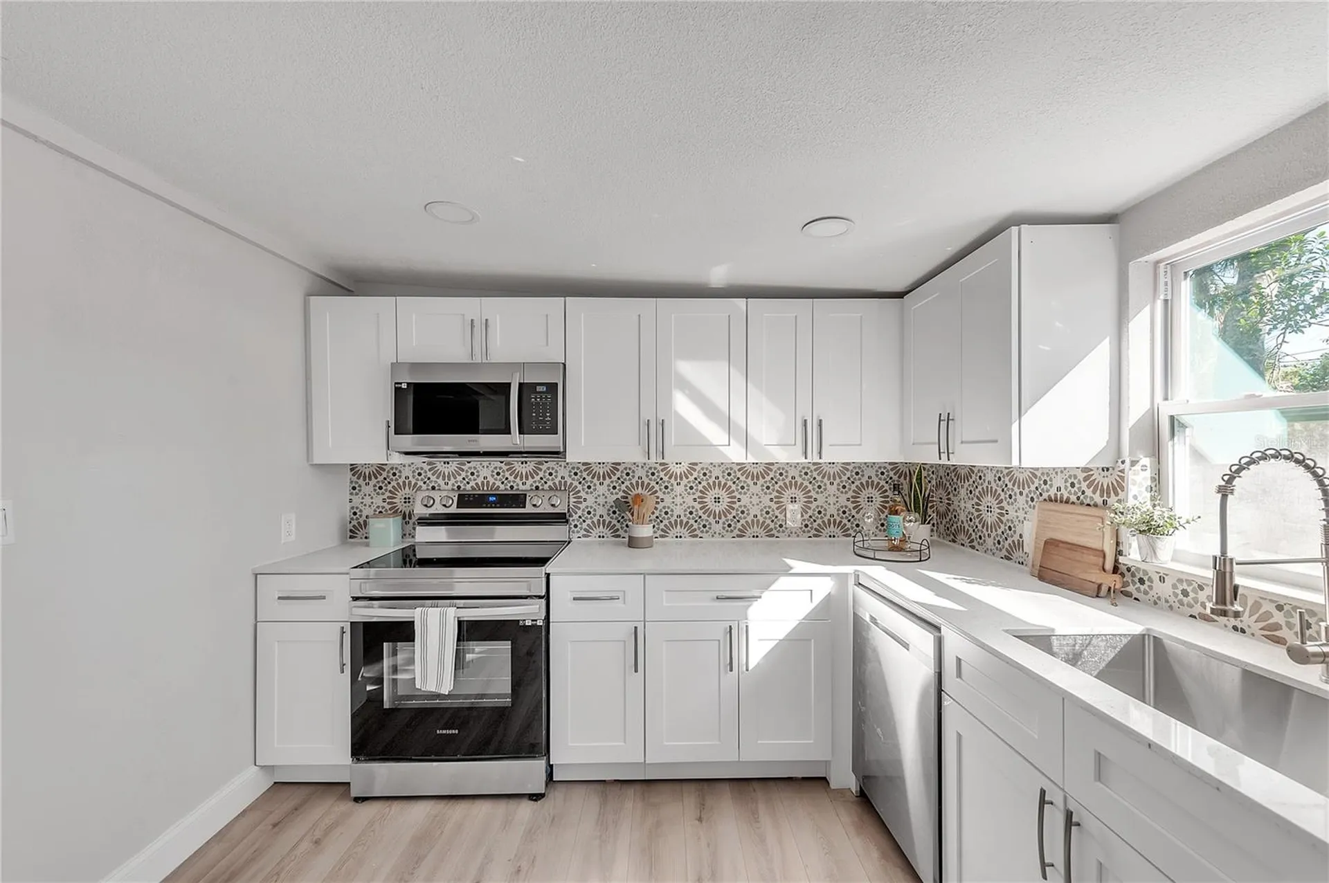 3458 Queensboro Avenue S St Petersburg FL 33711