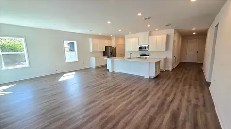 9427 Lakeview Court Spring Hill FL 34608