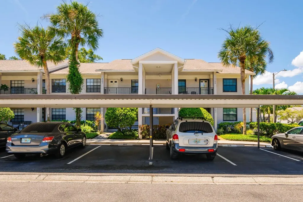 2188 Elm Street Dunedin FL 34698