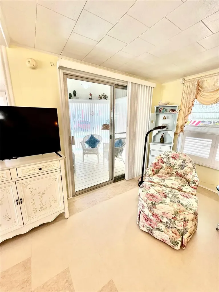132 S Park Drive Venice FL 34285