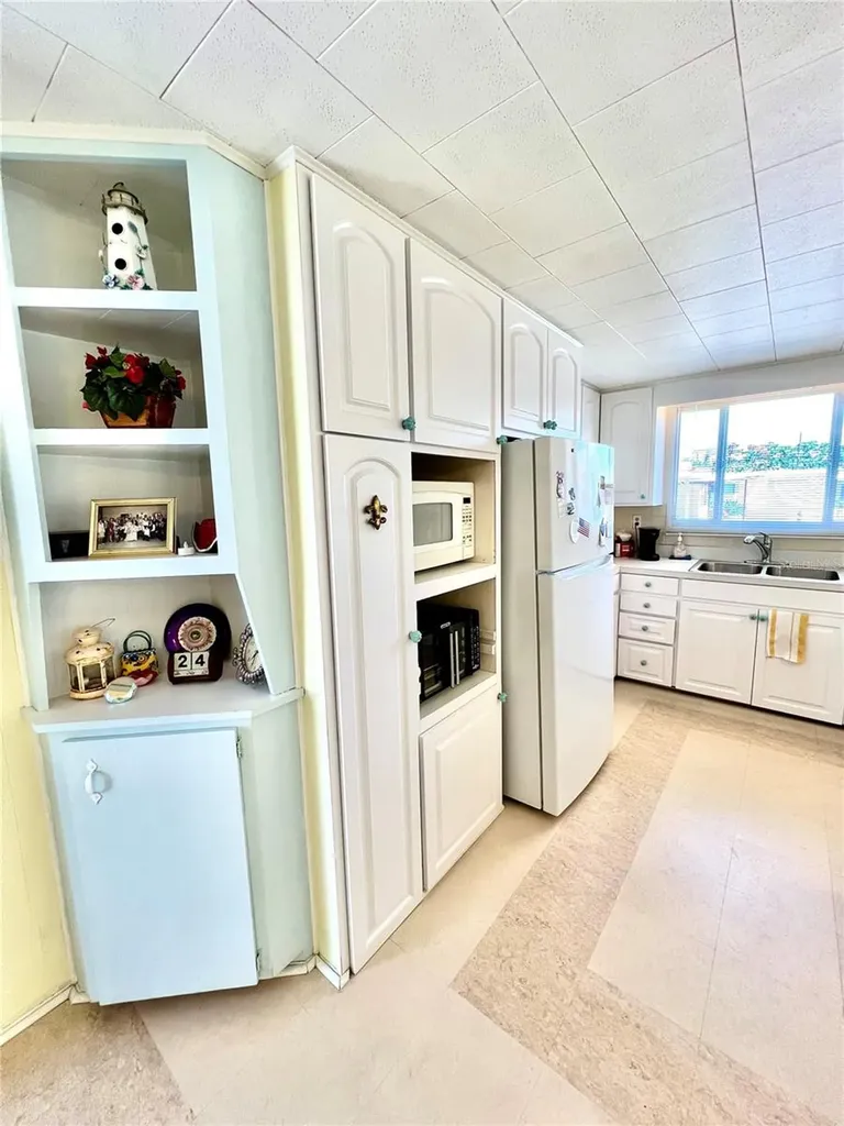 132 S Park Drive Venice FL 34285