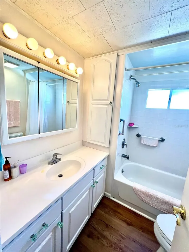 132 S Park Drive Venice FL 34285