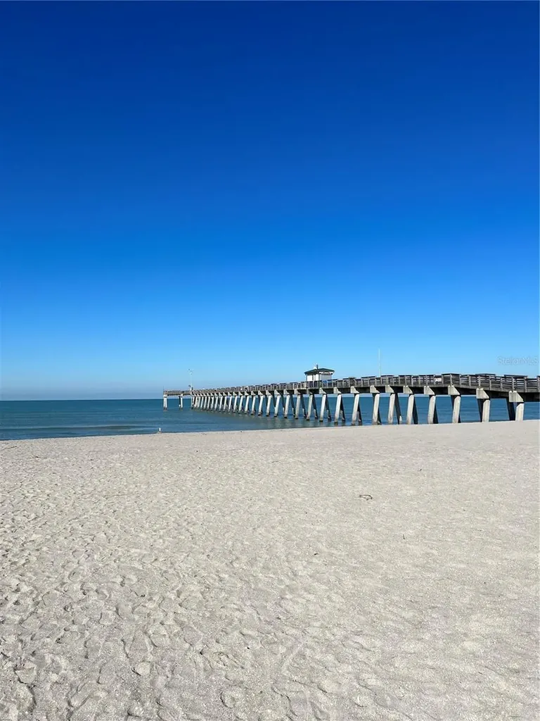 132 S Park Drive Venice FL 34285