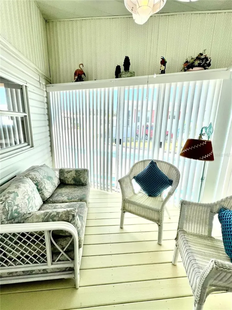 132 S Park Drive Venice FL 34285