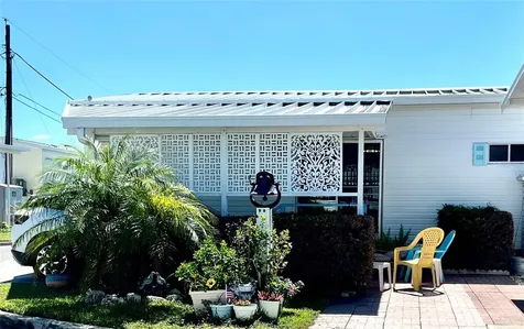 132 S Park Drive Venice FL 34285