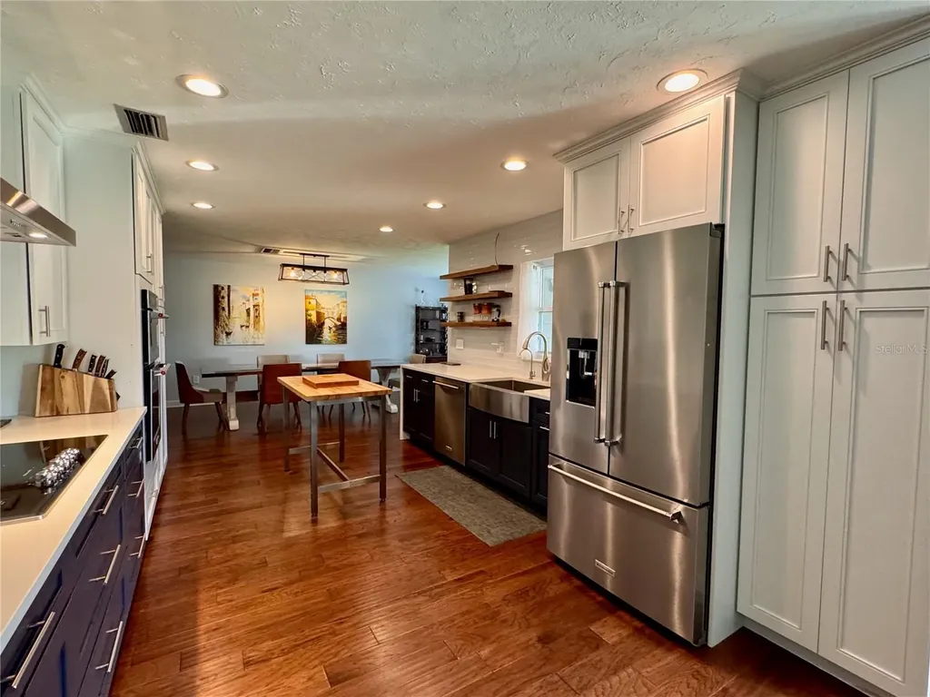 2207 51st Street W Bradenton FL 34209