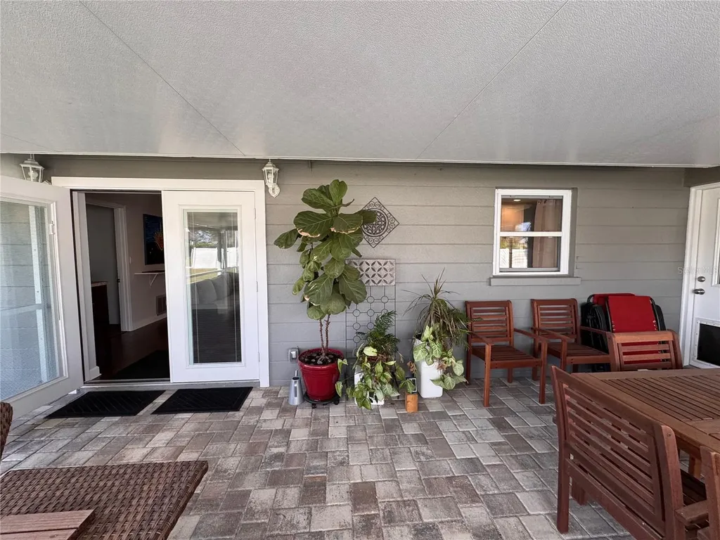 2207 51st Street W Bradenton FL 34209
