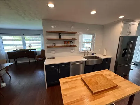 2207 51st Street W Bradenton FL 34209