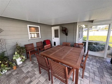 2207 51st Street W Bradenton FL 34209