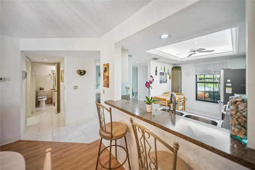 4406 Weybridge Sarasota FL 34235
