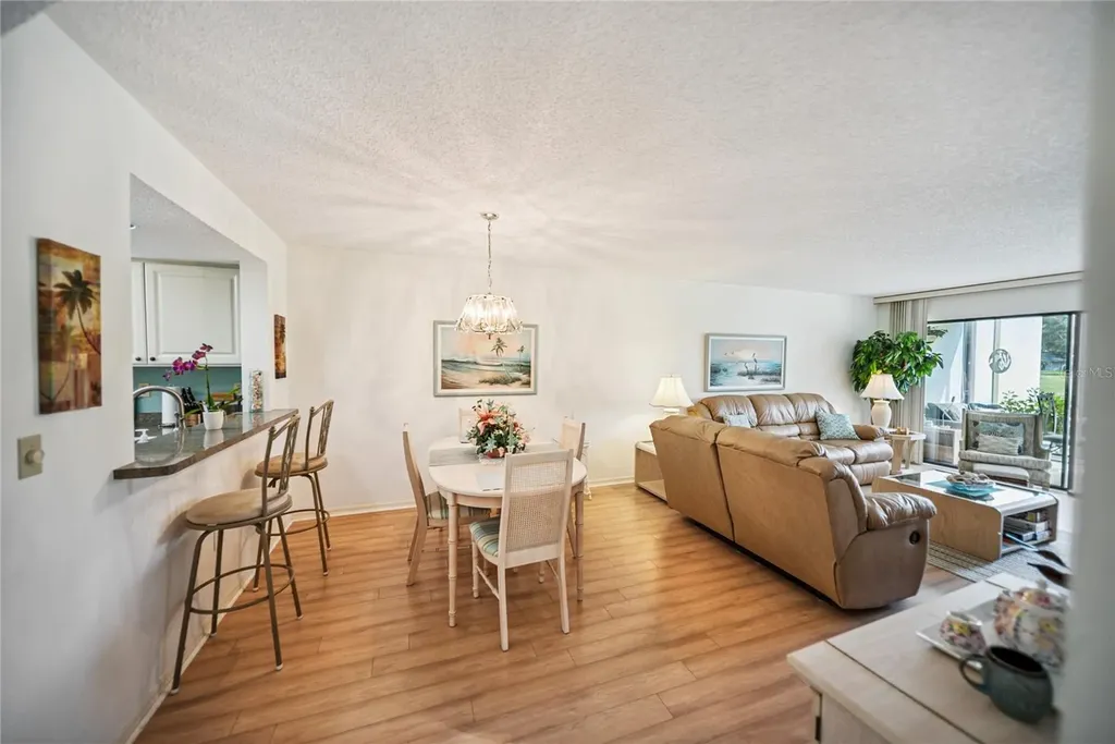4406 Weybridge Sarasota FL 34235