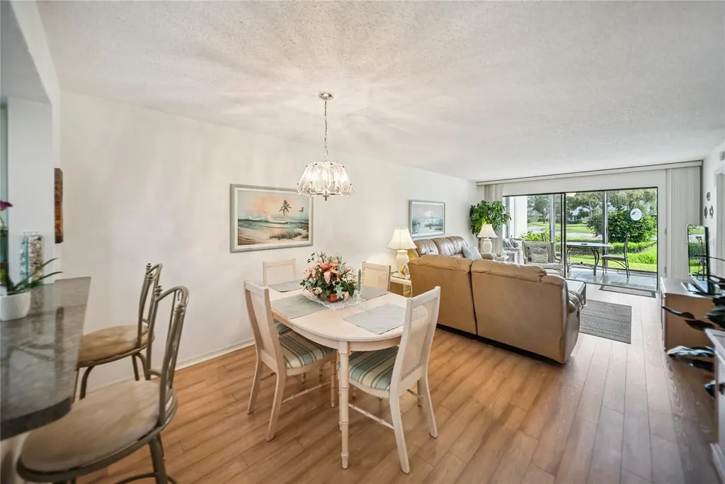 4406 Weybridge Sarasota FL 34235