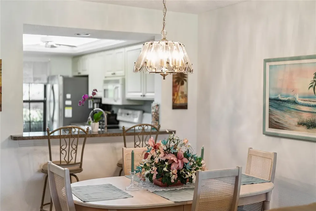 4406 Weybridge Sarasota FL 34235