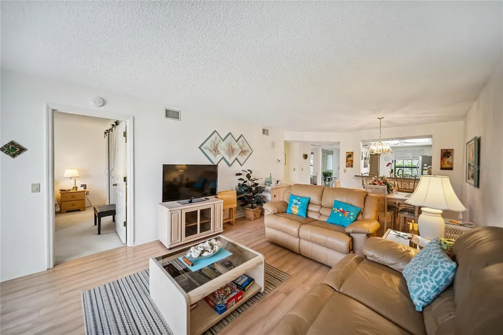 4406 Weybridge Sarasota FL 34235