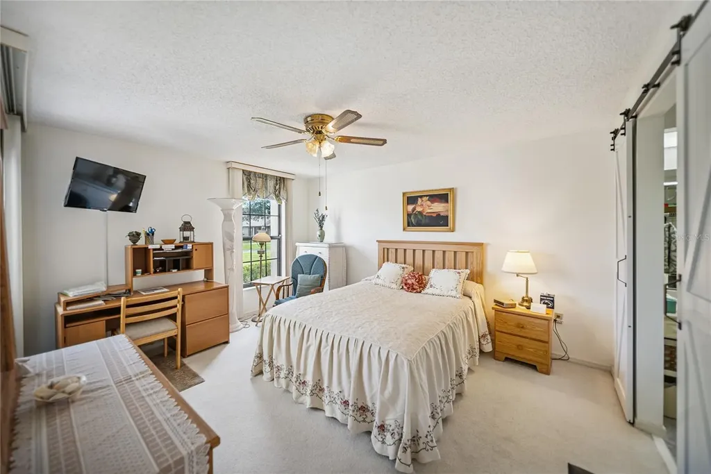 4406 Weybridge Sarasota FL 34235