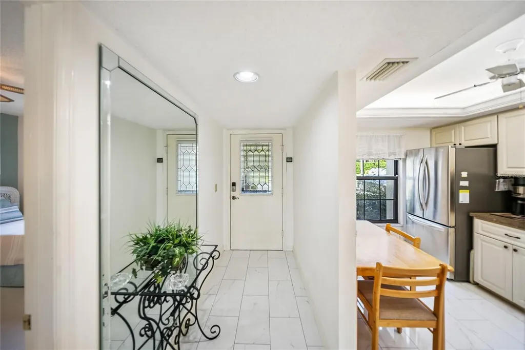 4406 Weybridge Sarasota FL 34235