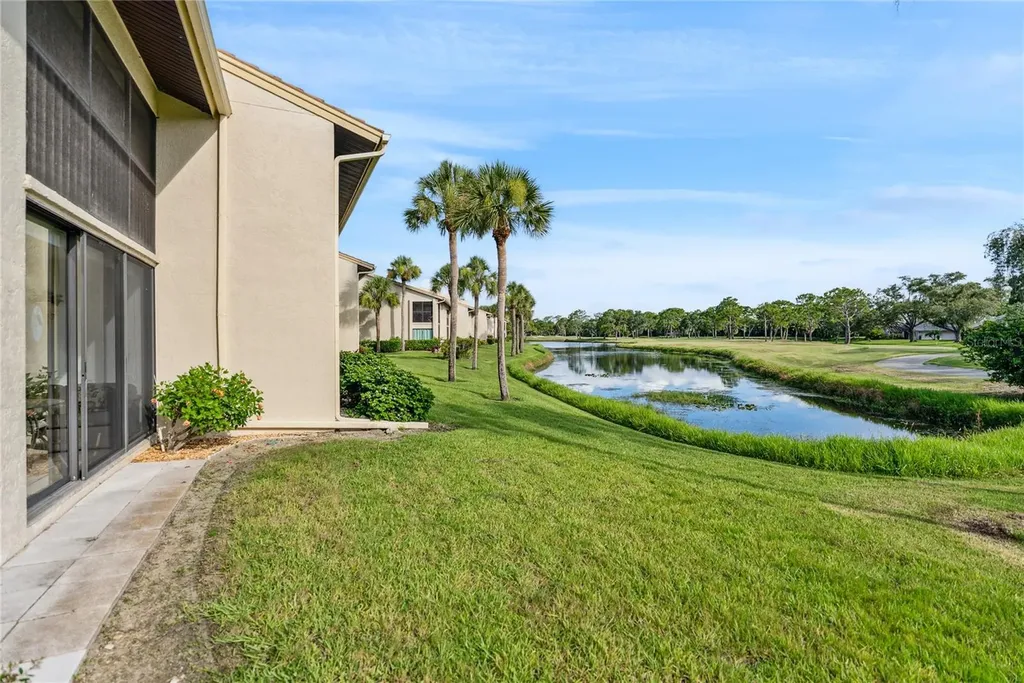 4406 Weybridge Sarasota FL 34235