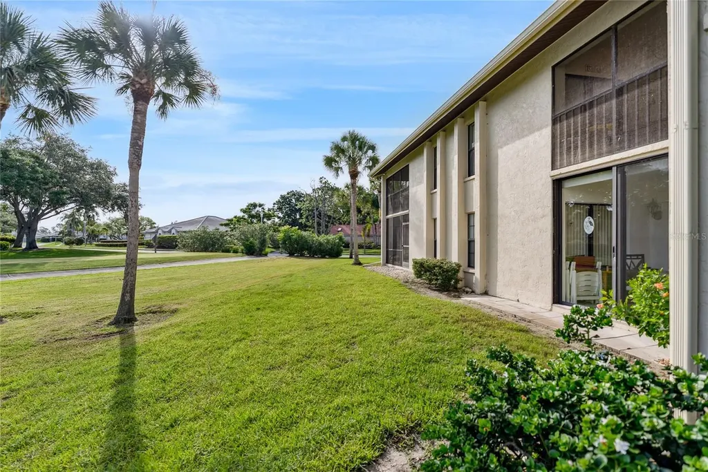 4406 Weybridge Sarasota FL 34235