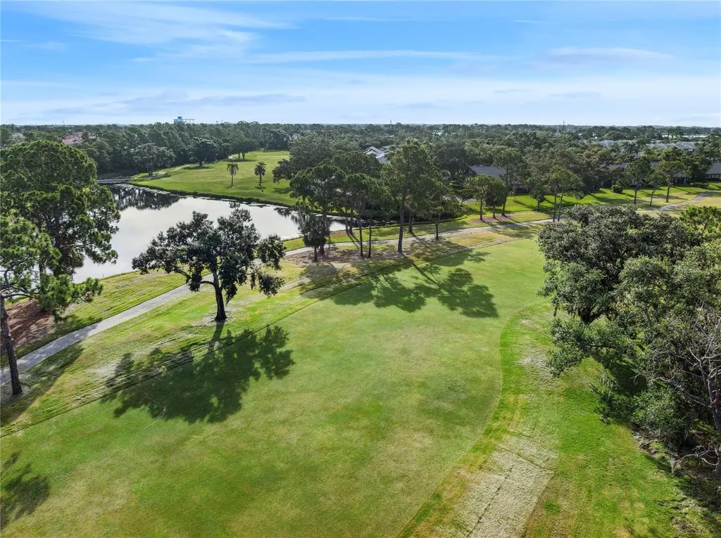 4406 Weybridge Sarasota FL 34235