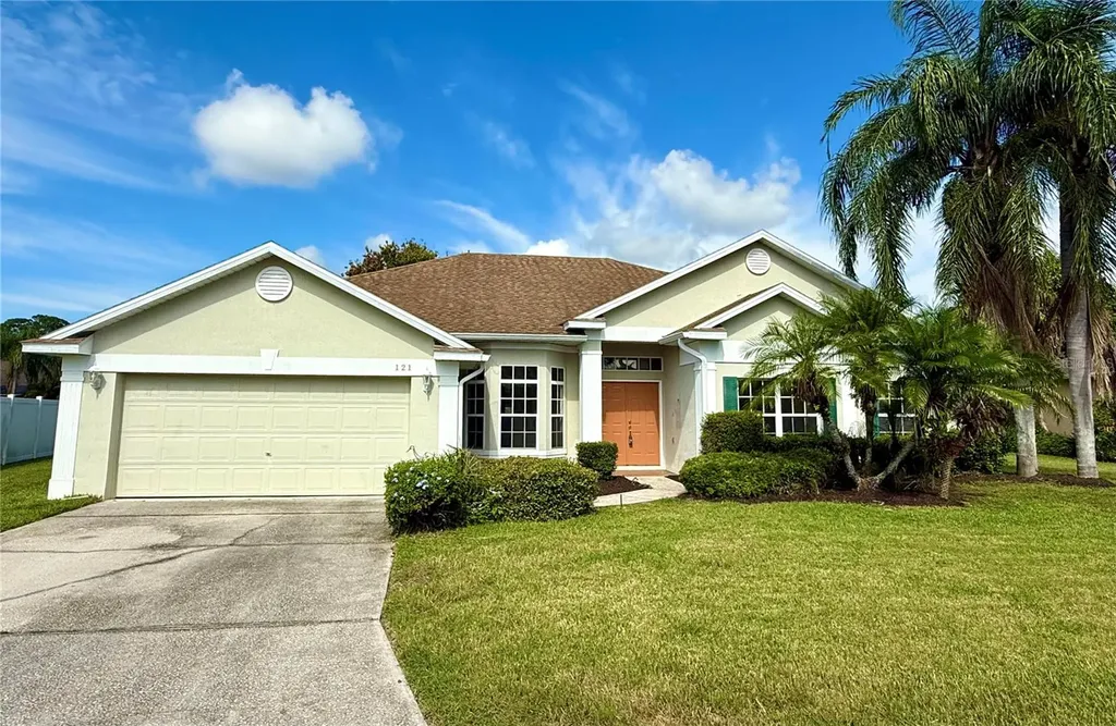121 Sand Pine Lane Davenport FL 33837