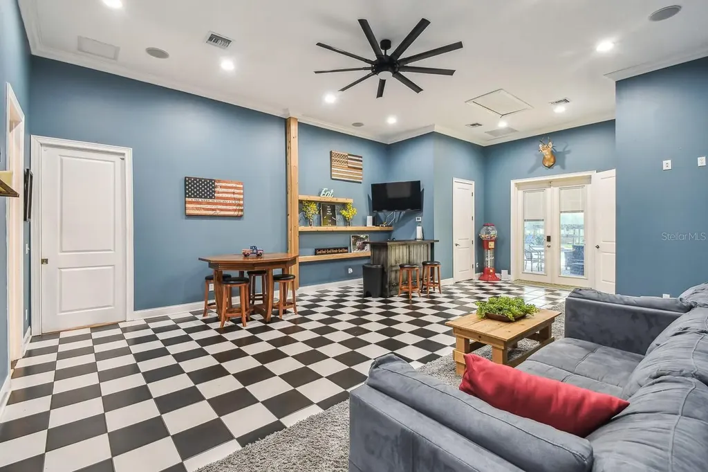 19315 Lake Pickett Road Orlando FL 32820