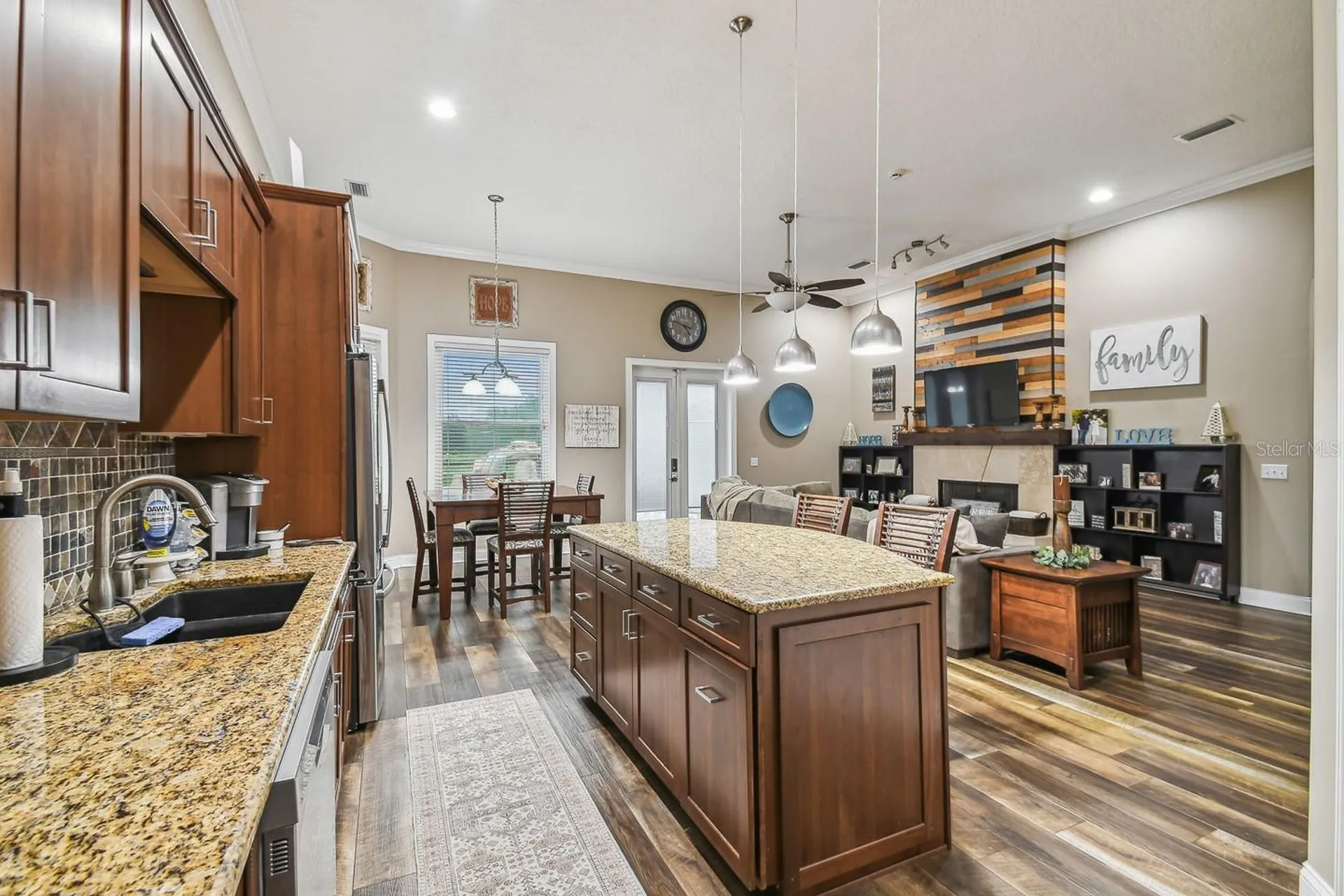 19315 Lake Pickett Road Orlando FL 32820