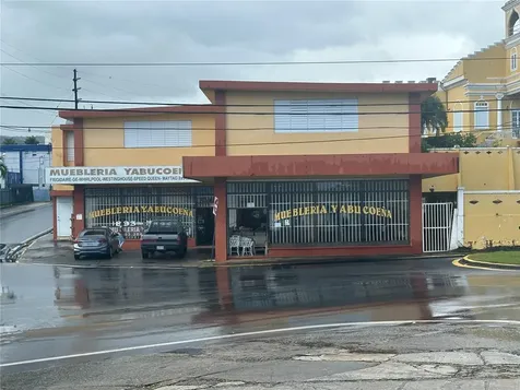 #56 Calle Cristobal Colon Yabucoa PR 00767