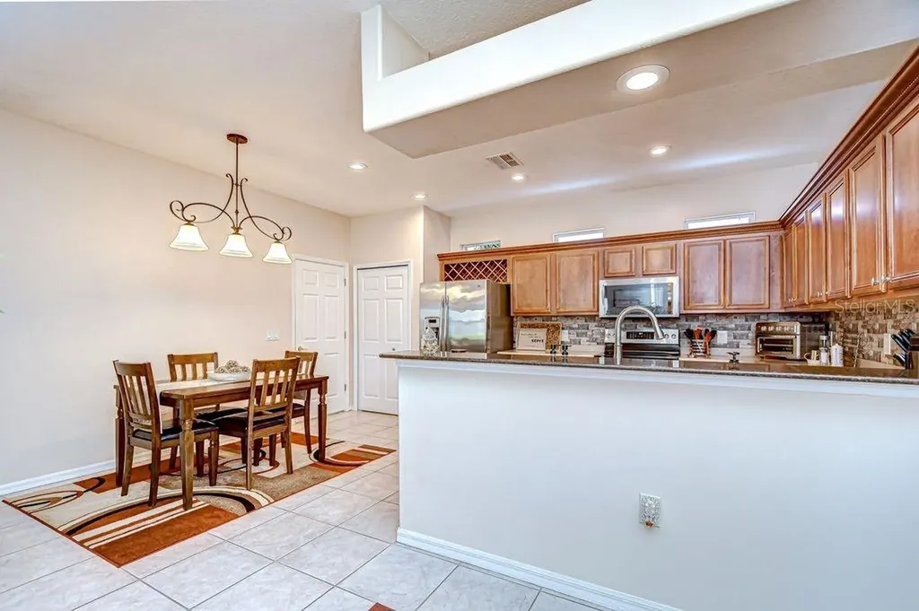 8005 Shaddock Place Land O Lakes FL 34637