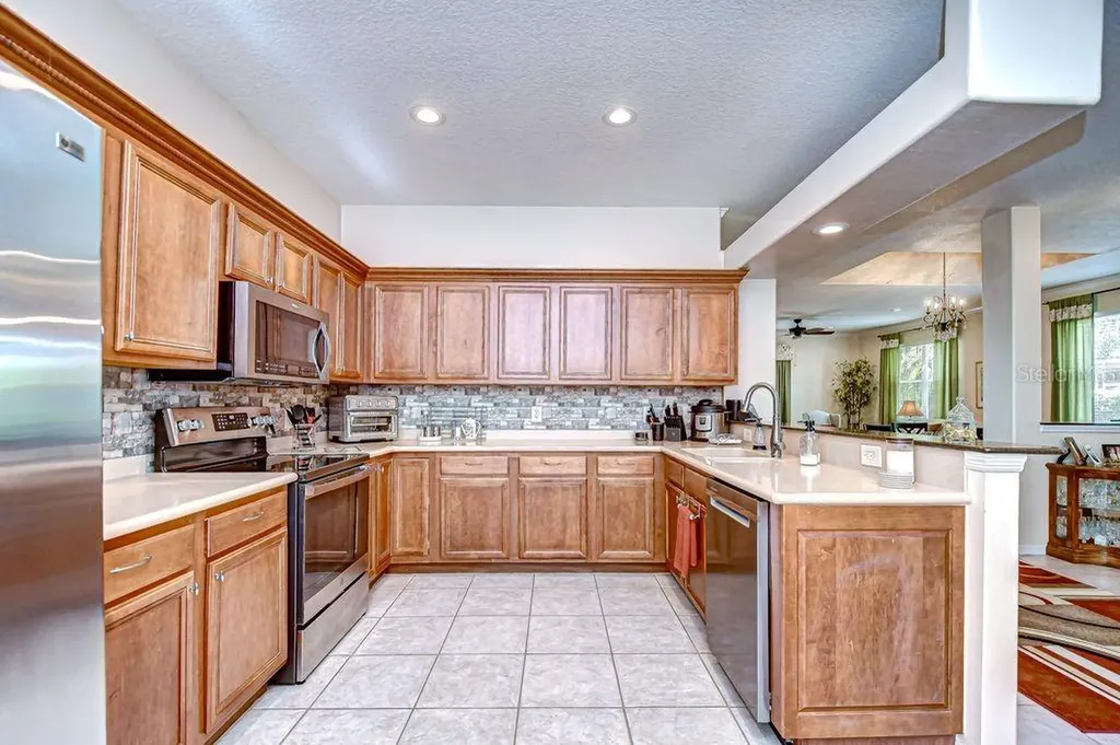 8005 Shaddock Place Land O Lakes FL 34637