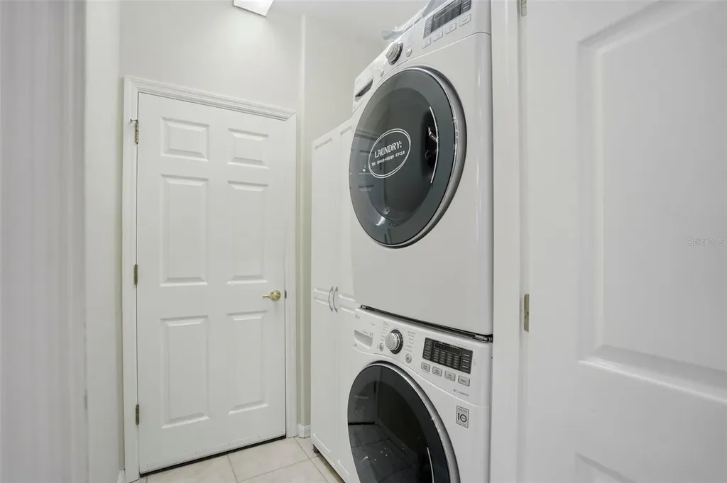 8005 Shaddock Place Land O Lakes FL 34637