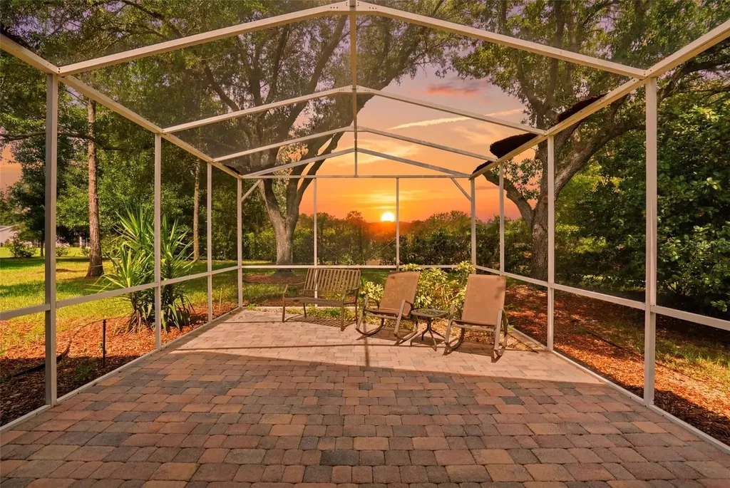 8005 Shaddock Place Land O Lakes FL 34637