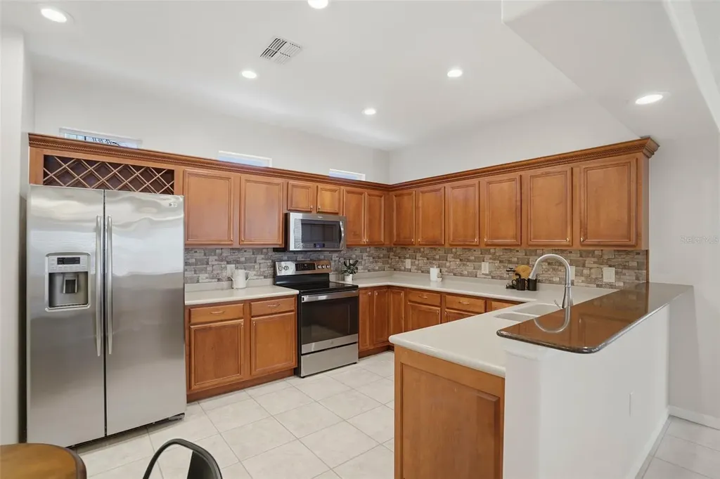 8005 Shaddock Place Land O Lakes FL 34637