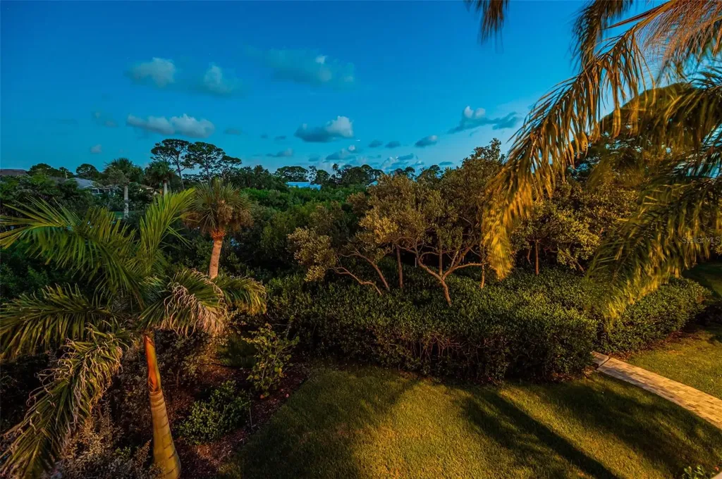 2103 N Pointe Alexis Drive Tarpon Springs FL 34689