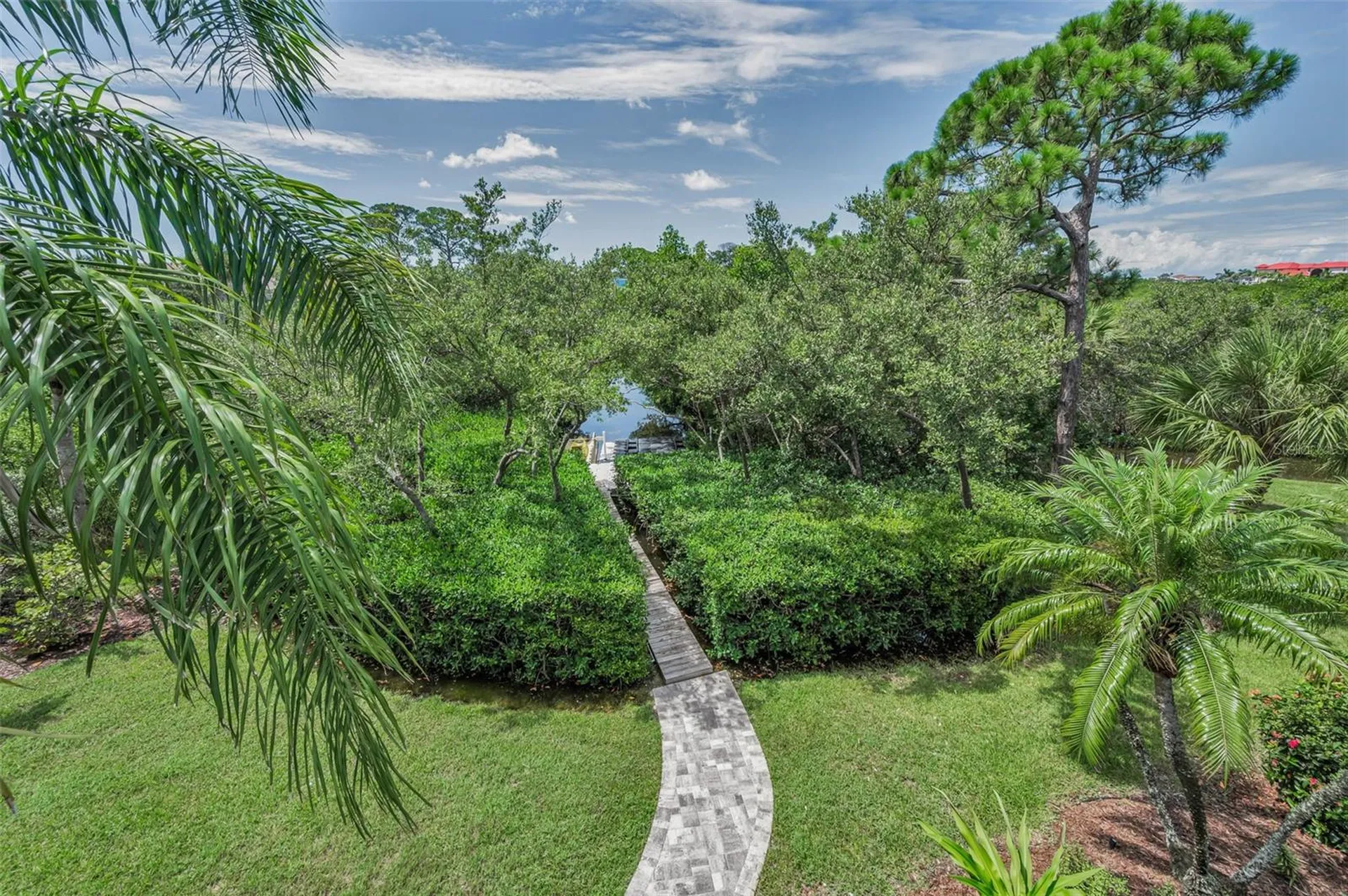 2103 N Pointe Alexis Drive Tarpon Springs FL 34689