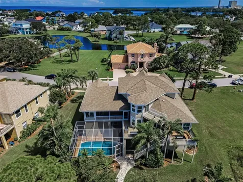 2103 N Pointe Alexis Drive Tarpon Springs FL 34689