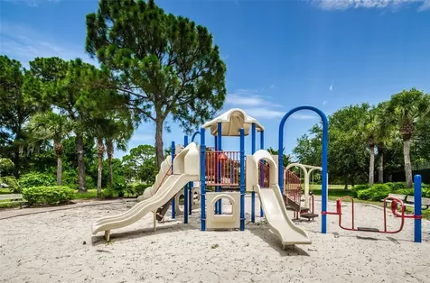 2103 N Pointe Alexis Drive Tarpon Springs FL 34689