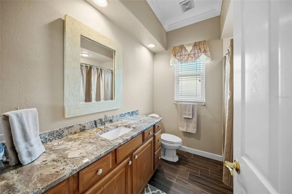 8305 Flagstaff Way Sarasota FL 34241