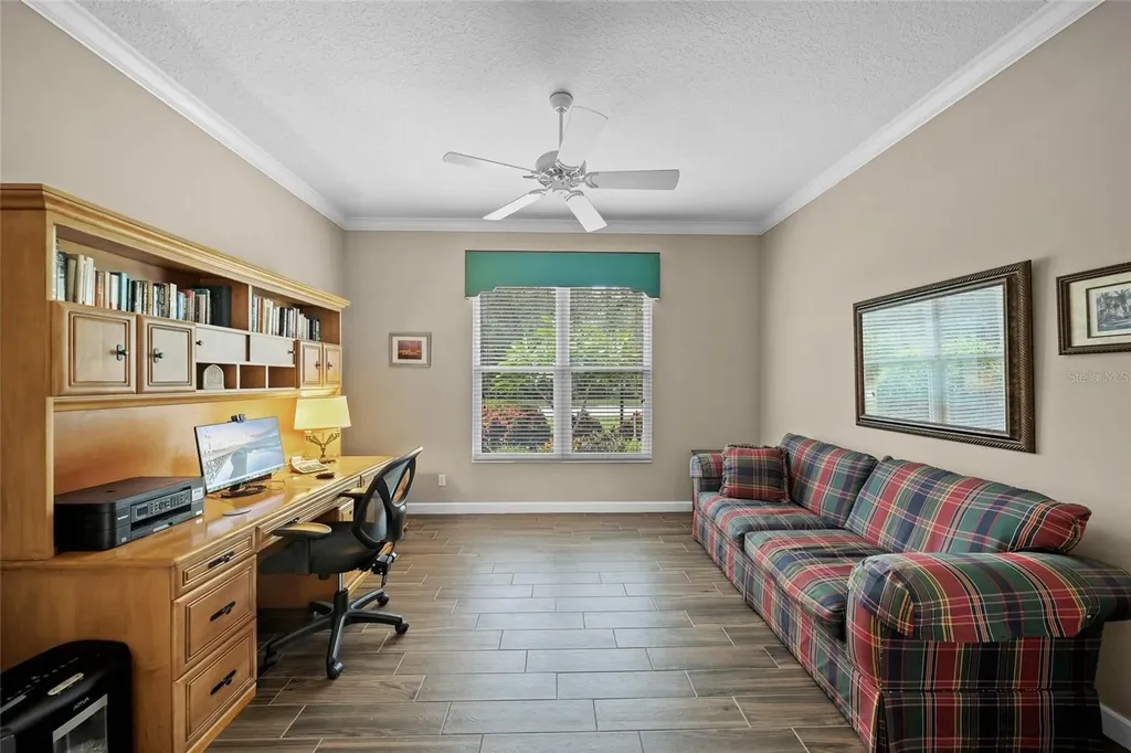 8305 Flagstaff Way Sarasota FL 34241