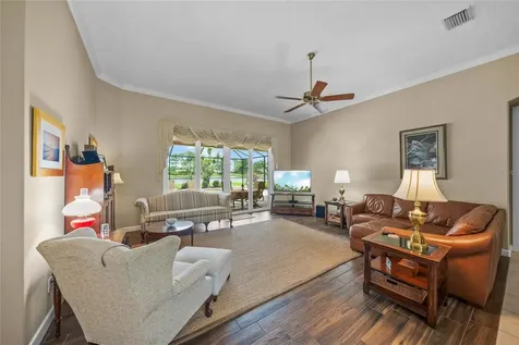 8305 Flagstaff Way Sarasota FL 34241